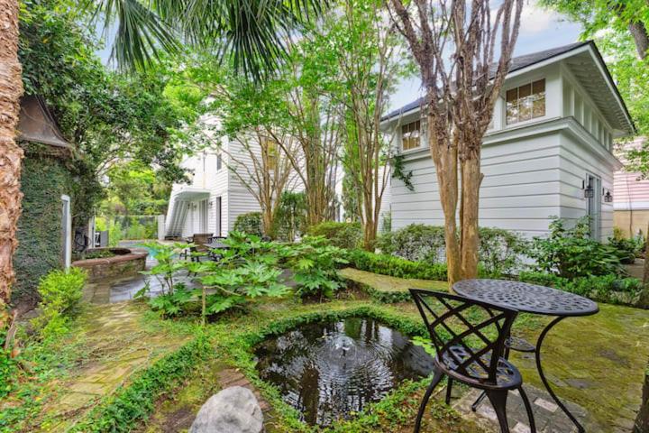 Serene Cottage With Beautiful Garden And Heated Pool Charleston Exteriör bild