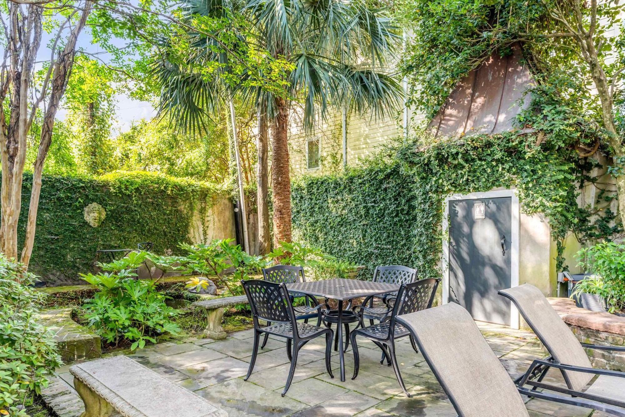Serene Cottage With Beautiful Garden And Heated Pool Charleston Exteriör bild